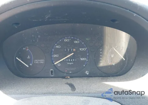 1998 Honda Civic Dx из США, поврежденный, VIN 2HGEJ6447WH103800